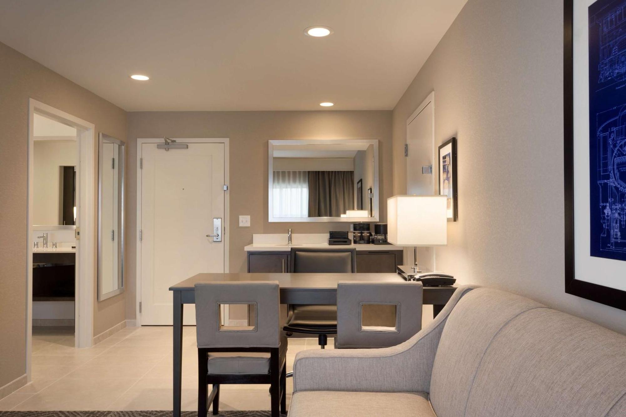 Embassy Suites By Hilton Kansas City Olathe Kültér fotó